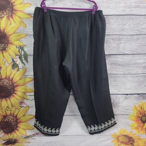 Vintage S.L.B. Woman Silk Black Pants Size 2X - Picture 7 of 7
